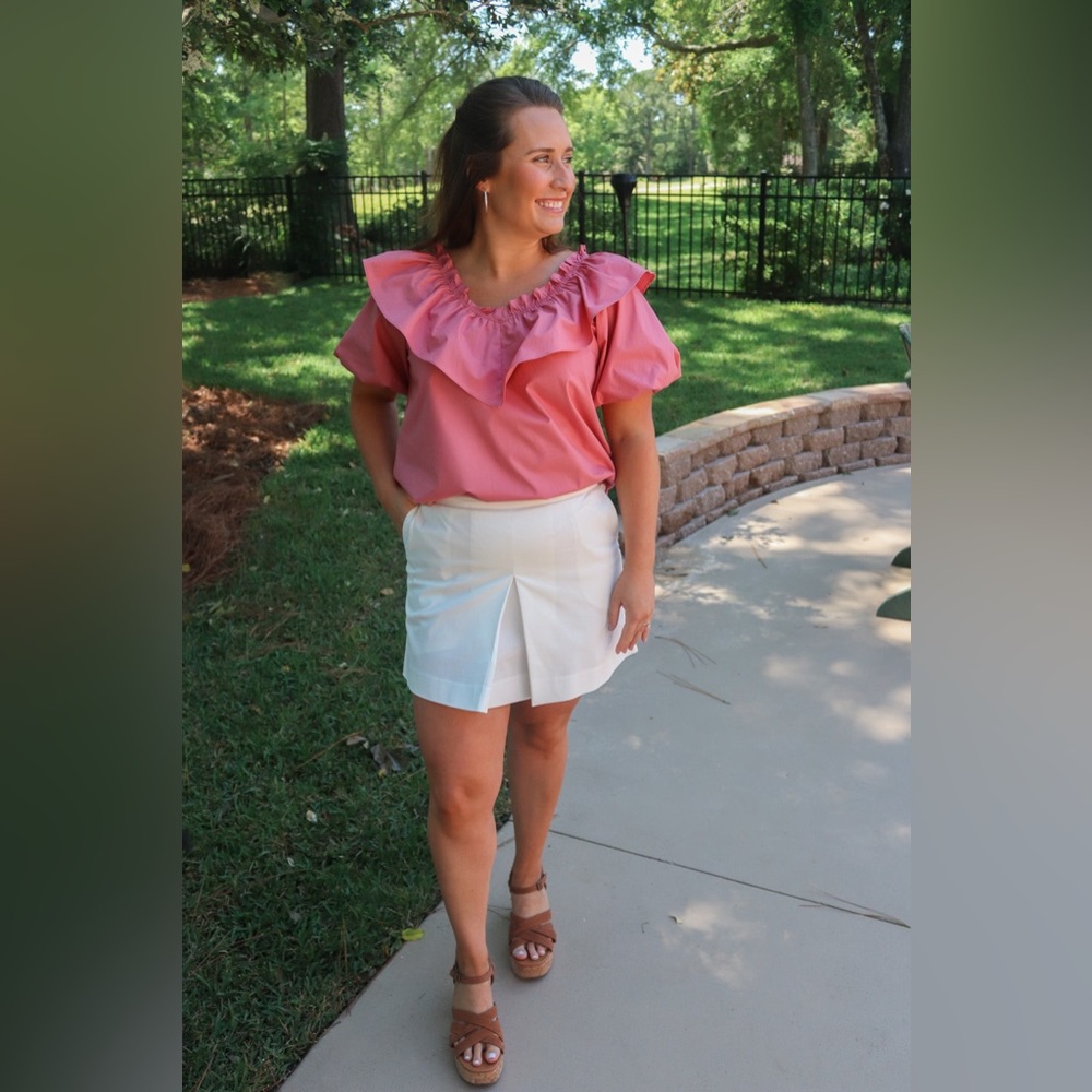 White skort with from and back pockets
